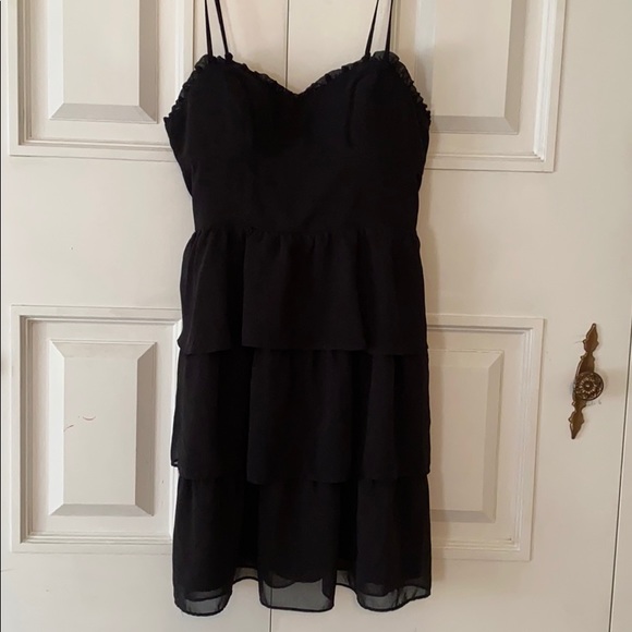American eagle black tier dress size 6 - Picture 8 of 15